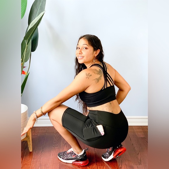 Biker Shorts with Pockets ~ Black - Picture 5 of 10